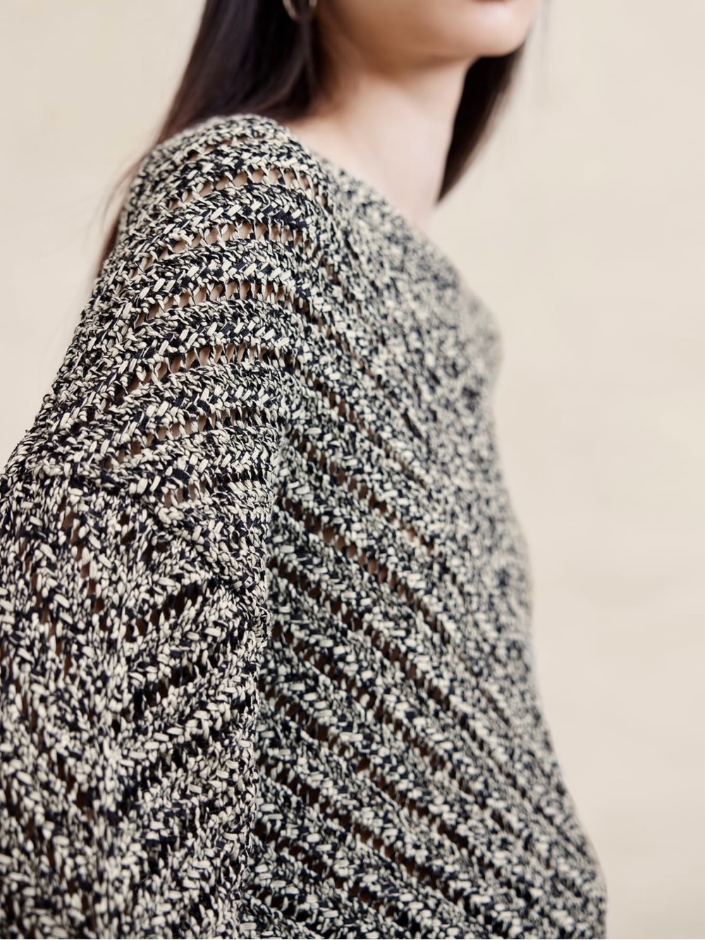 Banana Republic Oversized Cotton-Blend Open Weave Sweater in Black & Ivory, XL